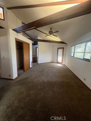 Empty room, Interior, Wooden Beams