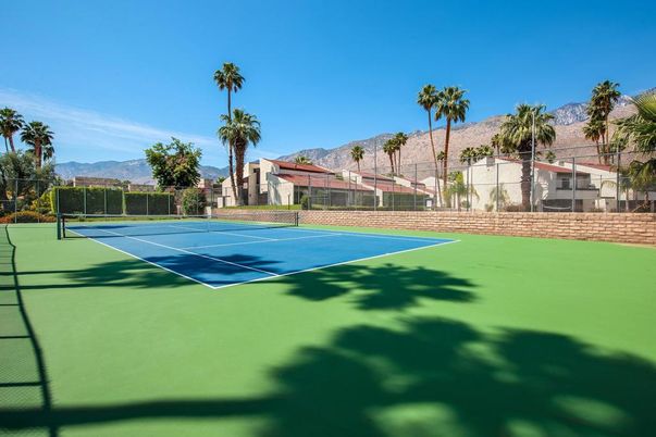 Exterior, Tennis Courts