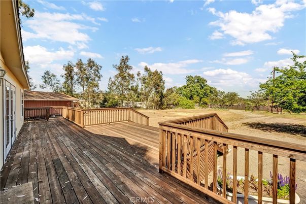 Backyard, Exterior, Wood Texture Flooring