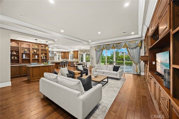 Interior, Kitchen, Living room, Pendant Lights, Recessed Lighting, Wood Texture Flooring
