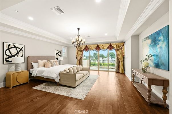 Bedroom, Chandelier, Interior, Recessed Lighting, Wood Texture Flooring
