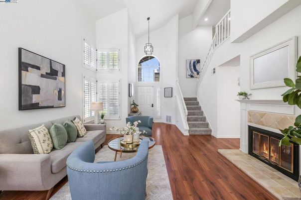 Fireplace, Interior, Living room, Pendant Lights, Recessed Lighting, Wood Texture Flooring
