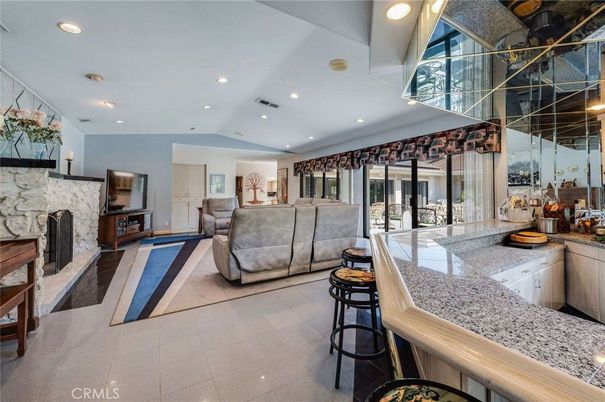 Fireplace, Interior, Living room, Recessed Lighting