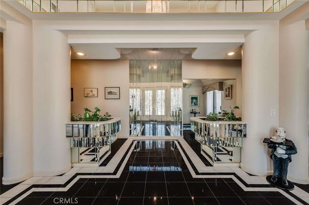 Interior, Recessed Lighting