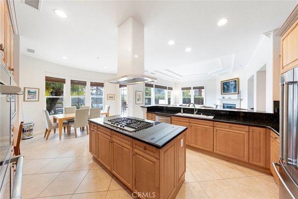 Dining room, Interior, Kitchen, Recessed Lighting