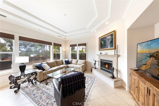 Fireplace, Interior, Living room, Recessed Lighting