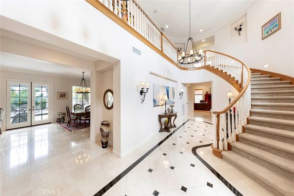 Chandelier, Dining room, Interior, Pendant Lights, Recessed Lighting
