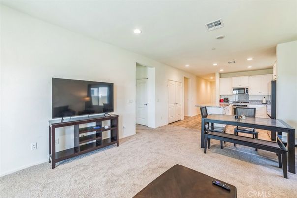 Dining room, Interior, Kitchen, Recessed Lighting, Stainless Steel Appliances