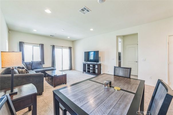 Dining room, Interior, Living room, Recessed Lighting