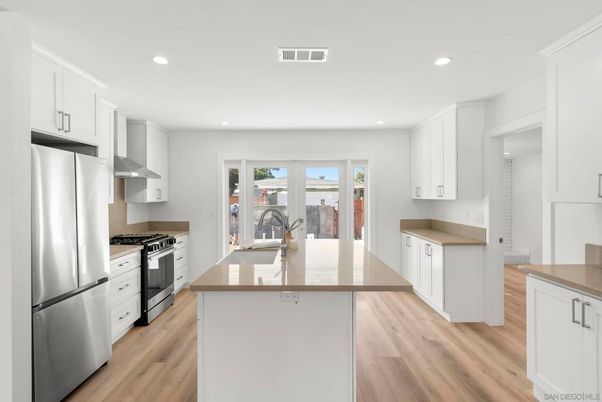 Interior, Kitchen, Recessed Lighting, Wood Texture Flooring