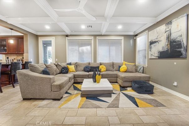 Interior, Living room, Pendant Lights, Recessed Lighting