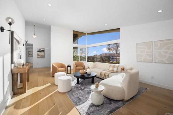 Interior, Living room, Pendant Lights, Recessed Lighting, Wood Texture Flooring