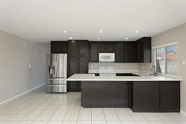Interior, Kitchen, Recessed Lighting