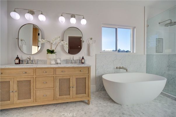 Bathroom, Dual Sink Vanities, Free Standing Baths, Glass Shower, Interior