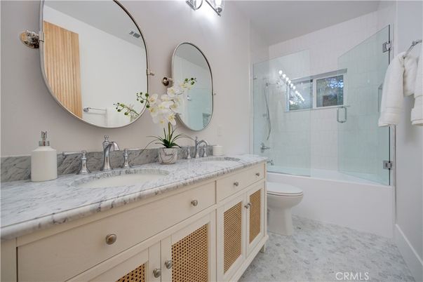 Bathroom, Dual Sink Vanities, Glass Shower, Interior
