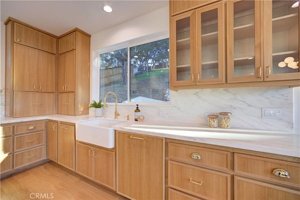 Interior, Kitchen, Marble Walls, Recessed Lighting, Wood Texture Flooring