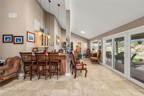 Dining room, Interior, Pendant Lights, Recessed Lighting