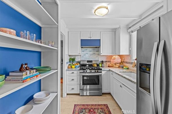 Interior, Kitchen, Stainless Steel Appliances