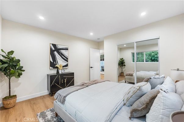 Bedroom, Interior, Recessed Lighting, Wood Texture Flooring