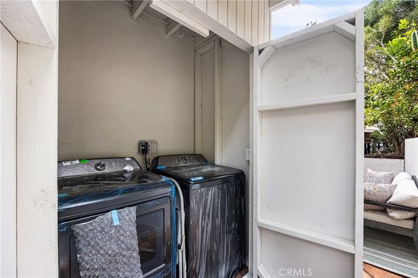 Exterior, Washer