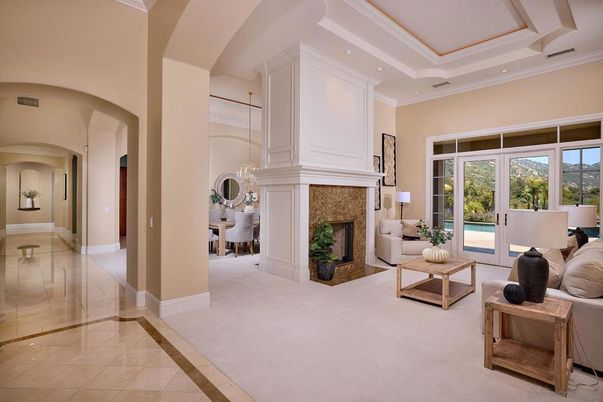 Chandelier, Dining room, Interior, Living room, Recessed Lighting