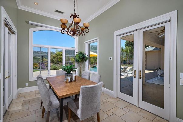 Chandelier, Dining room, Interior, Recessed Lighting