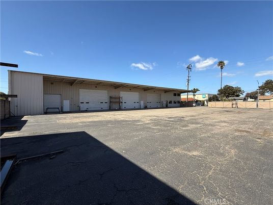 Backyard, Detached Garage, Exterior