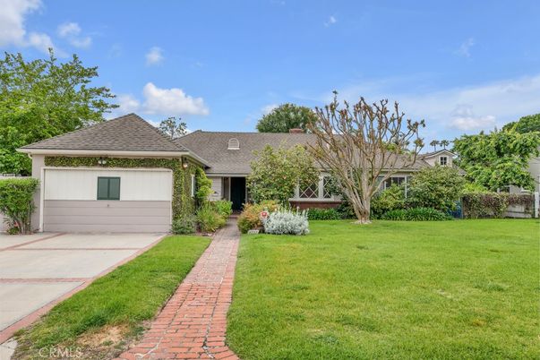 Attached, Backyard, Exterior, Facade, Ranch