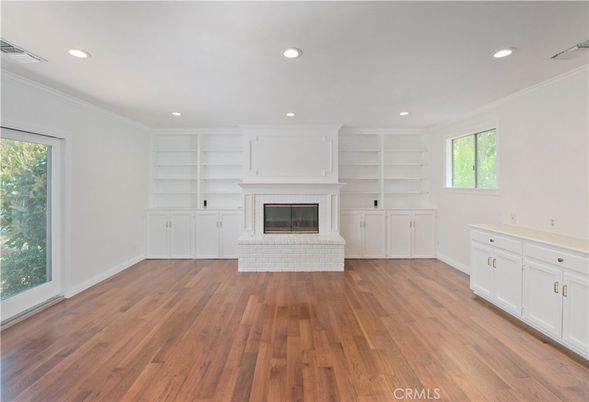 Empty room, Fireplace, Interior, Recessed Lighting, Wood Texture Flooring