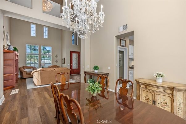 Chandelier, Dining room, Interior, Living room, Wood Texture Flooring