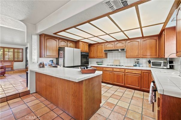 Interior, Kitchen, Tile Countertops