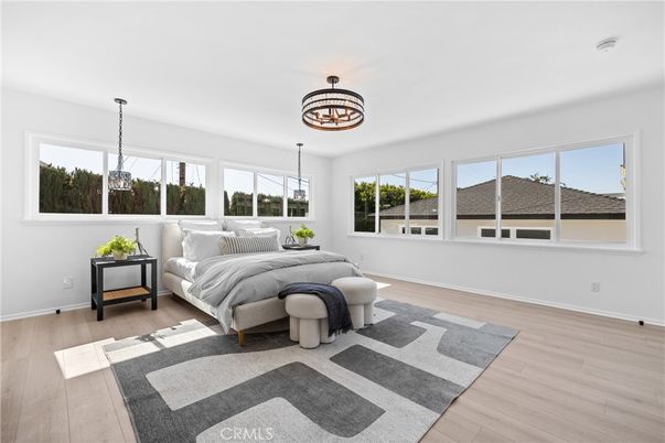 Bedroom, Chandelier, Interior, Pendant Lights, Wood Texture Flooring