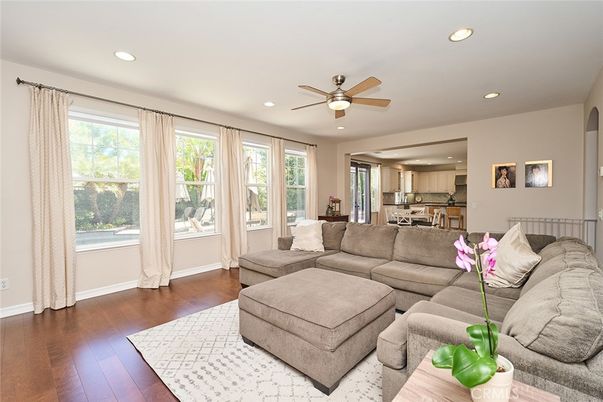 Interior, Kitchen, Living room, Recessed Lighting, Wood Texture Flooring