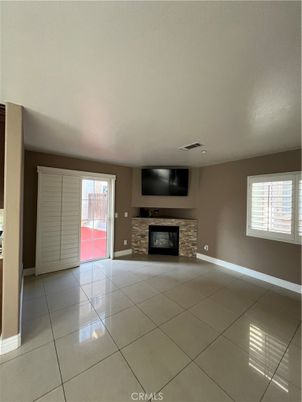Empty room, Fireplace, Interior
