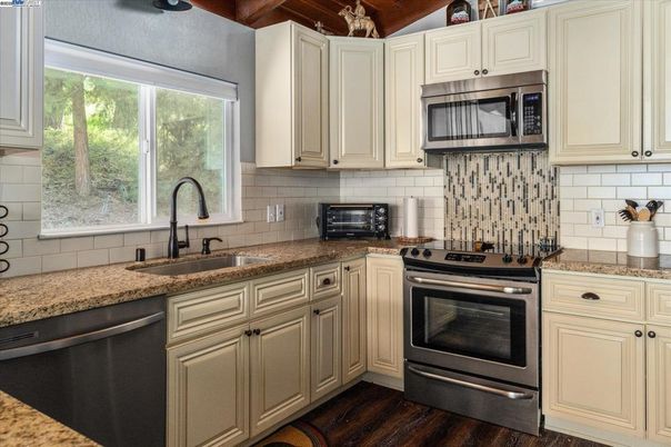 Interior, Kitchen, Stainless Steel Appliances, Wood Texture Flooring