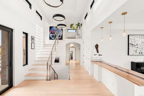 Interior, Pendant Lights, Wood Texture Flooring
