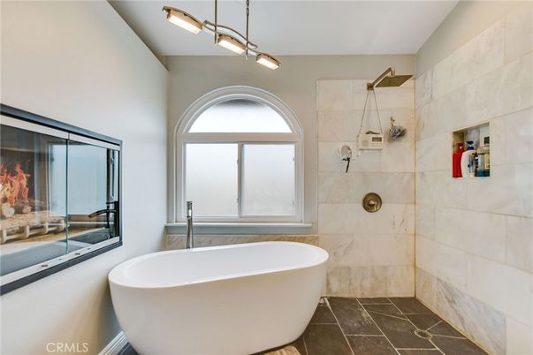 Bathroom, Free Standing Baths, Interior