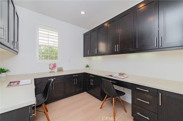 Home Office, Interior, Recessed Lighting, Wood Texture Flooring