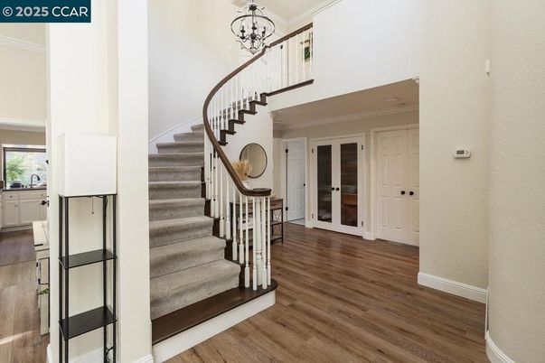 Chandelier, Interior, Wood Texture Flooring