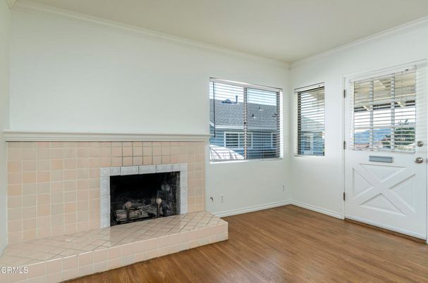 Empty room, Fireplace, Interior, Wood Texture Flooring