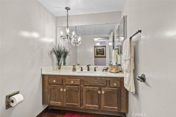 Bathroom, Interior, Pendant Lights, Wood Texture Flooring