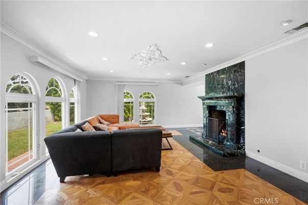 Fireplace, Interior, Living room, Recessed Lighting, Wood Texture Flooring