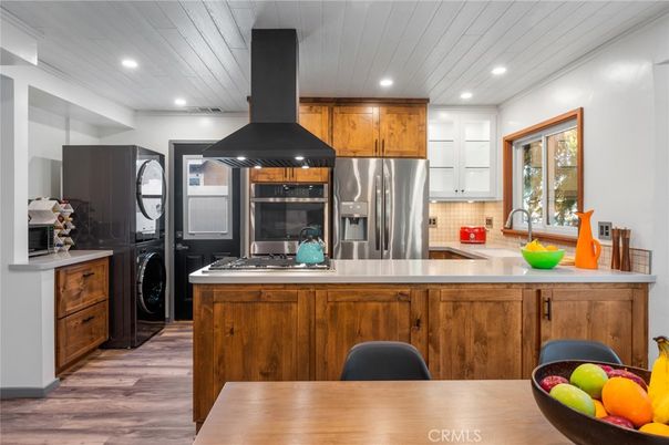 Interior, Kitchen, Recessed Lighting, Stainless Steel Appliances, Washer, Wood Texture Flooring