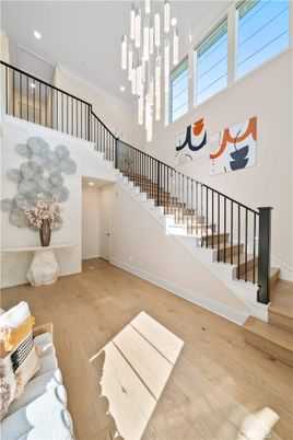 Interior, Pendant Lights, Recessed Lighting, Wood Texture Flooring