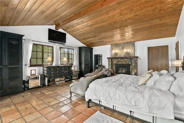 Bedroom, Fireplace, Interior, Wooden Ceilings