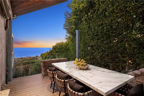 Water, Exterior, Dining room, Other