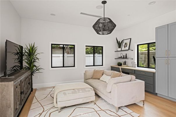 Interior, Living room, Pendant Lights, Recessed Lighting, Wood Texture Flooring