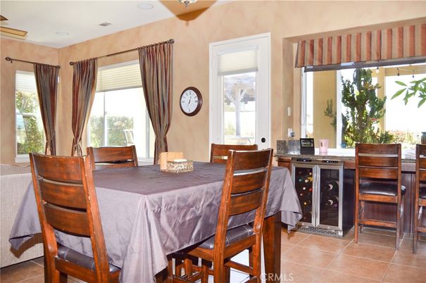 Dining room, Interior