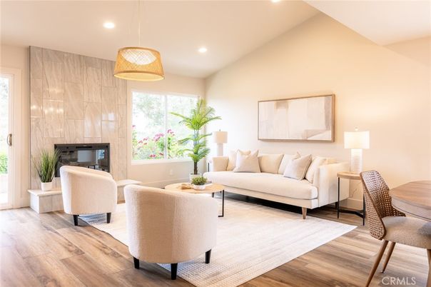 Fireplace, Interior, Living room, Pendant Lights, Recessed Lighting, Wood Texture Flooring