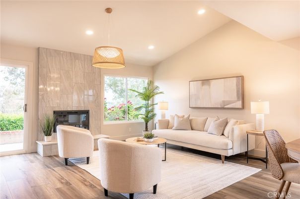 Fireplace, Interior, Living room, Pendant Lights, Recessed Lighting, Wood Texture Flooring